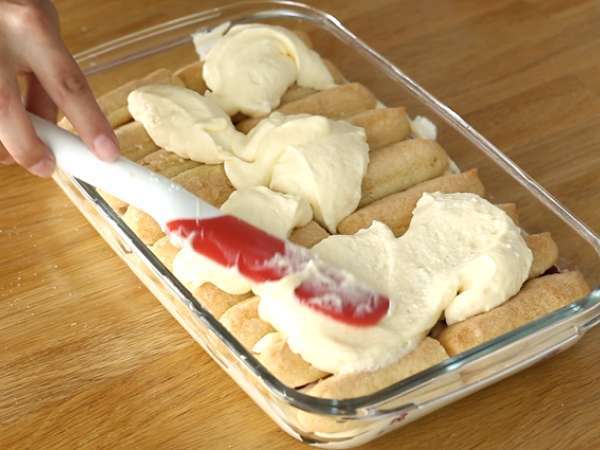 Rýchle a jednoduché malinové tiramisu - Príprava krok 6