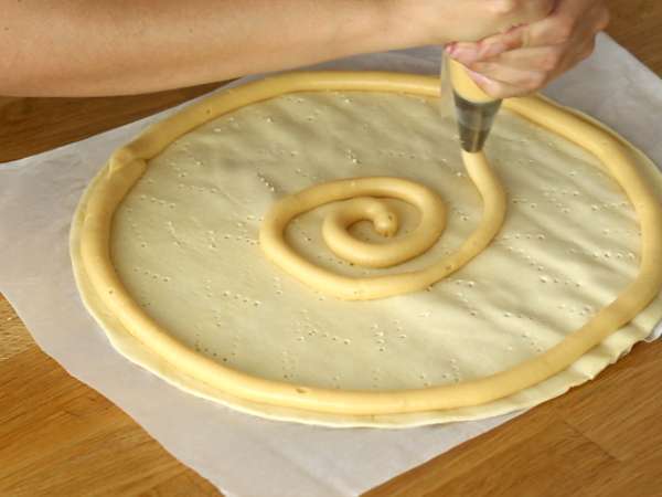 Recept Saint Honoré vysvetlený krok za krokom na videu - Príprava krok 4
