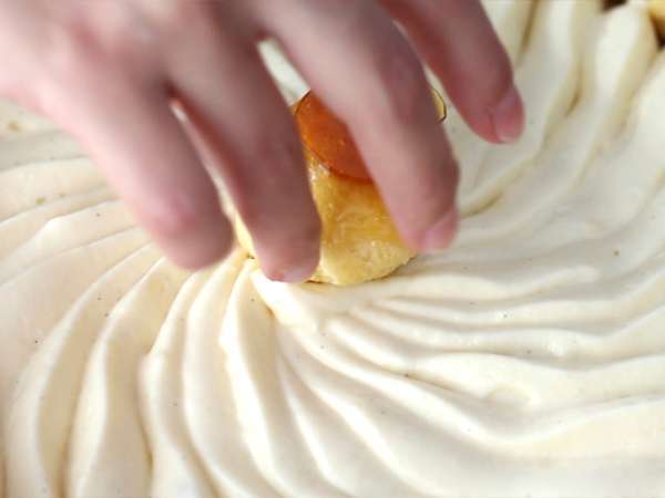 Recept Saint Honoré vysvetlený krok za krokom na videu - Príprava krok 19
