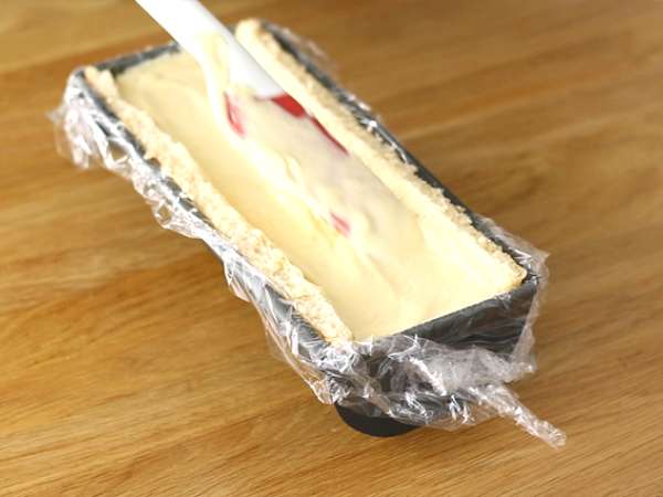 Koláč s mangom a malinami - Príprava krok 15