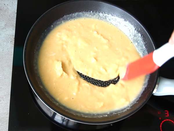 Miešané vajcia, skutočný recept - Príprava krok 3