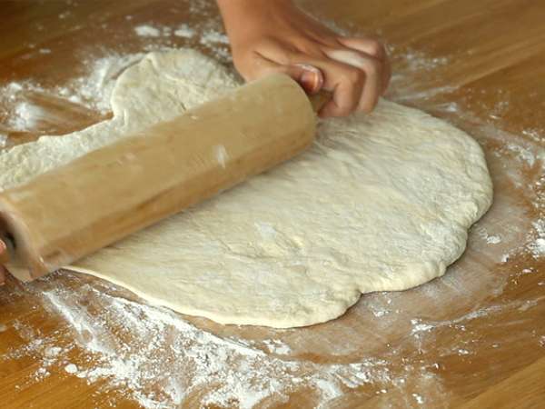 Fougasse so slaninou a cibuľou - Príprava krok 3
