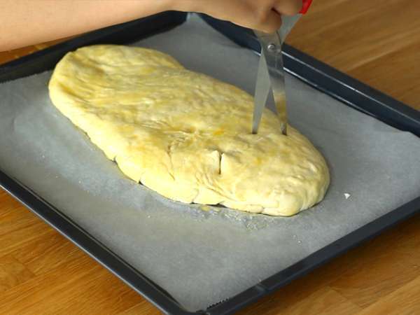 Fougasse so slaninou a cibuľou - Príprava krok 8
