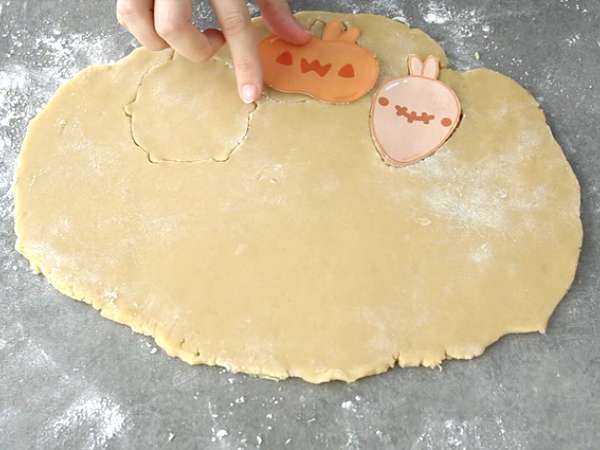 Halloweenske chlebíčky Molang - Príprava krok 3