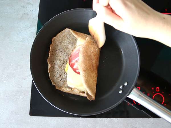 Pohánková galeta so syrom raclette - Príprava krok 3