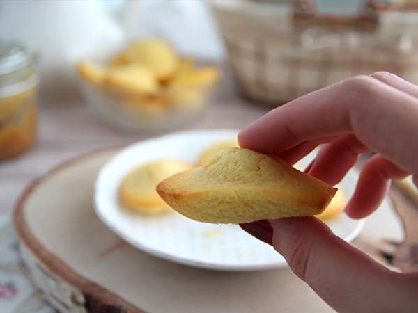 Jednoduchý recept na obyčajné, nadýchané madeleines - Príprava krok 5