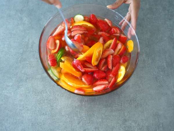 Sangria s bielym vínom - White Sangria - Príprava krok 4