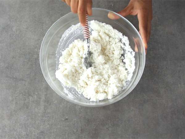 Brazílske kokosové muffiny - Queijadinhas - Príprava krok 1