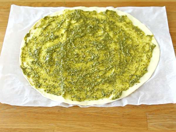 Pesto lístkové cesto - Príprava krok 1