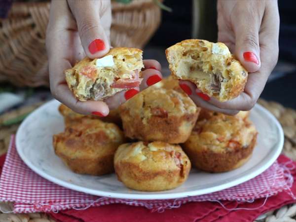 Muffiny s tuniakom, paradajkami a fetou - Príprava krok 5