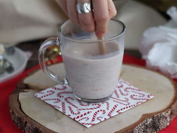 Horké čokoládové lízanky: horká čokoláda + Carambar - Príprava krok 5