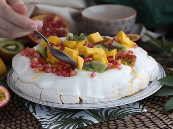 Jednoduchá pavlova z exotického ovocia - Príprava krok 6