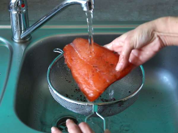Gravlax, marinovaný losos na švédsky spôsob - Príprava krok 4