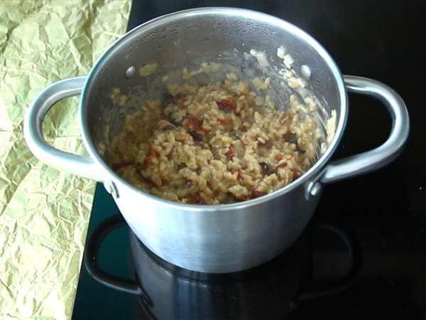 Vegetariánske rizoto so sušenými paradajkami a hubami - Príprava krok 4