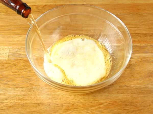 Palacinkové cesto s ležiakom - Príprava krok 1