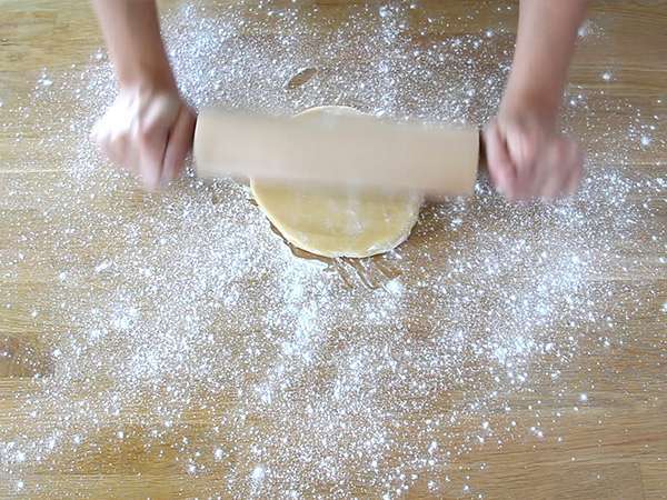 Jablkový a mandľový koláč (Tarte normande) - Príprava krok 4