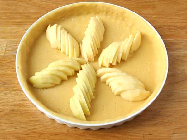 Jablkový a mandľový koláč (Tarte normande) - Príprava krok 7