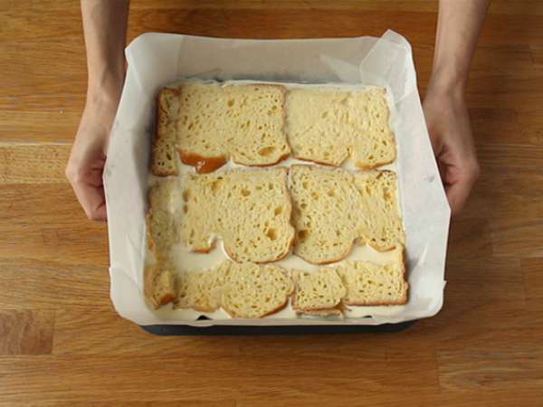 Tvarohový koláč a tvarohové tyčinky s francúzskym toastom (French toast cheesecake bars) - Príprava krok 6