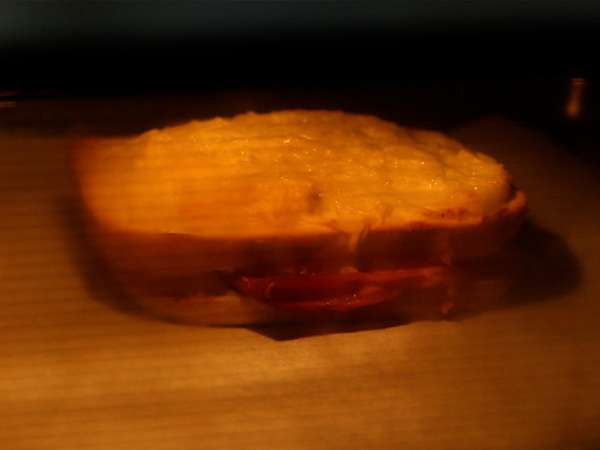 Gourmet croque-monsieur s bešamelovou omáčkou - Príprava krok 4