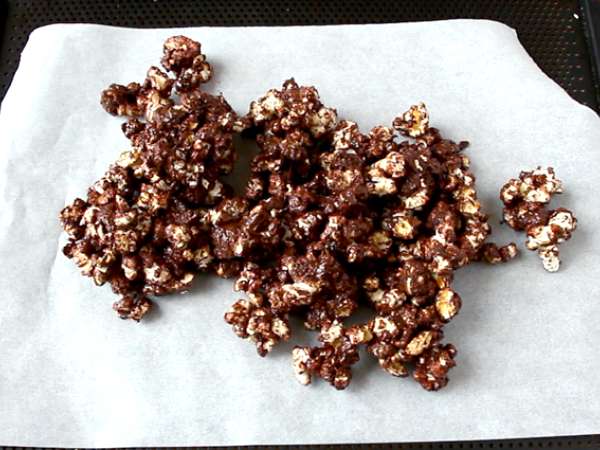 Čokoládový popcorn a marshmallow - Príprava krok 6