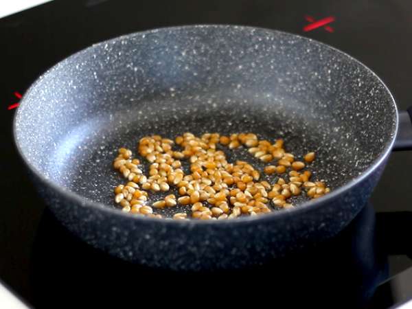 Popcorn s príchuťou pizze - Príprava krok 1