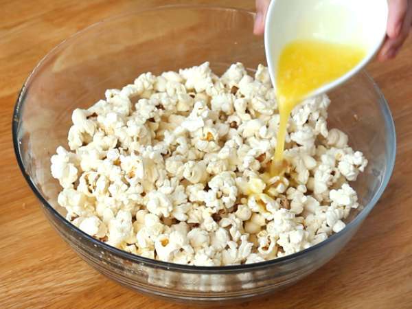 Popcorn s príchuťou pizze - Príprava krok 3