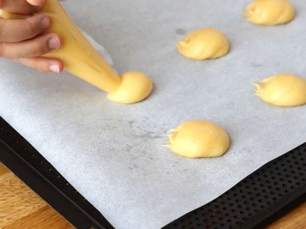 Chouquettes, choux s perlovým cukrom - Príprava krok 3