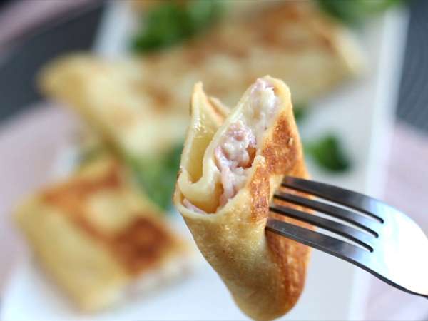 Palacinky plnené bešamelovou omáčkou, syrom a šunkou - Príprava krok 11