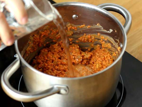 Jednoduchý koralový šošovicový dahl - Príprava krok 4