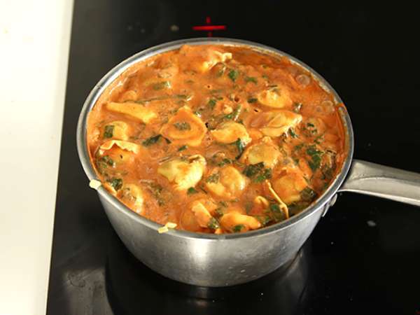 Polievka Tortellini - Príprava krok 6