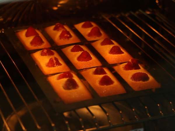 Malinové financie, podrobný recept na jednoduchú prípravu - Príprava krok 6