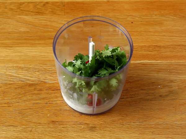 Ceviche z ustríc: leche de tigre a marakuja - Príprava krok 2