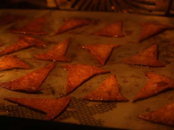 Čarodejnícke klobúky - tortilla chipsy - Príprava krok 3