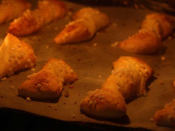 Zákruty z lístkového cesta s vanilkovým krémom - Príprava krok 8