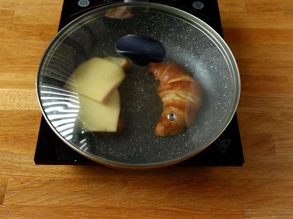 Raclette croissant sendvič na chutnú desiatu! - Príprava krok 4