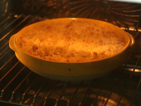 Extra chrumkavá a roztápajúca sa jablkovo-hruškový crumble - Príprava krok 4