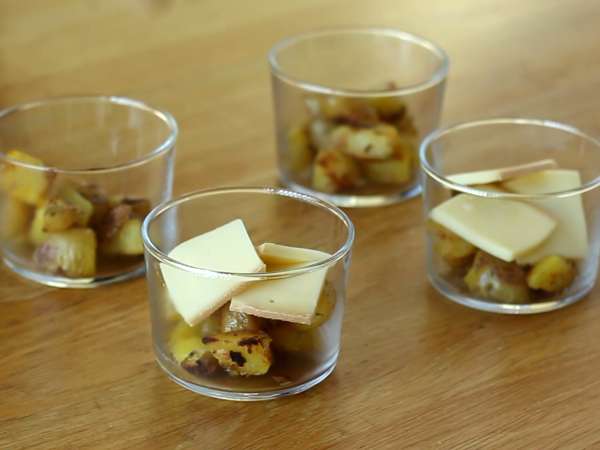 Verrines of raclette (bez spotrebiča): vychutnať si aj ako aperitív - Príprava krok 3