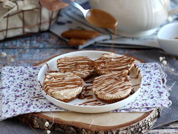 Nepečené tvarohové koláče so sušienkami speculoos - Príprava krok 6