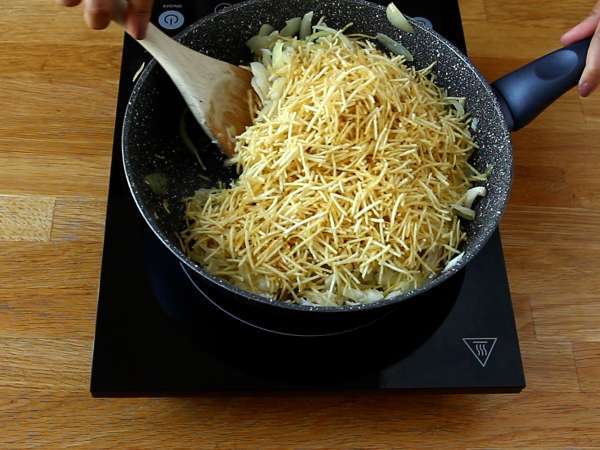 Bacalhau à Brás, jednoduchý a chutný tradičný portugalský recept - Príprava krok 5