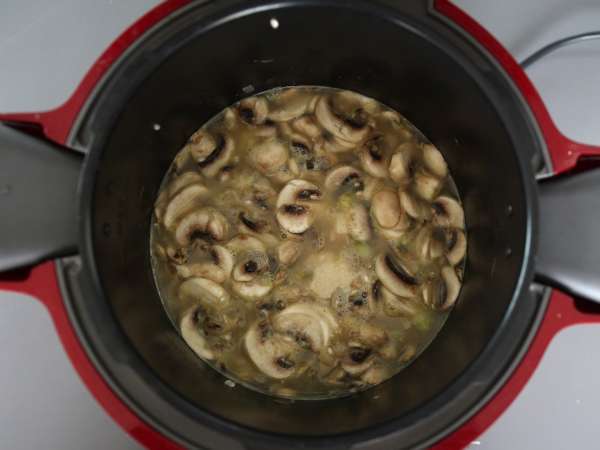 Hubové rizoto v reštaurácii Cookeo - Príprava krok 5