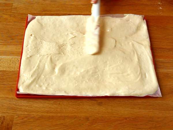 Kokosová rolka s marakujou, ideálna ako Yule log - Príprava krok 2