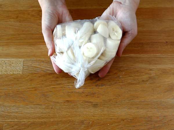 Vegánska banánová zmrzlina super jednoduchá na prípravu s príchuťou cookies! Vegánske sušienkové cesto - Príprava krok 1