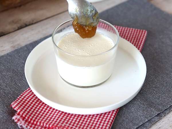 Vanilková panna cotta s figovou omáčkou - Príprava krok 5