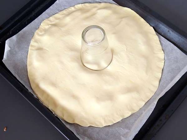 Vločkové pečivo s lososom a syrom fromage frais, ideálne na občerstvenie ako aperitív - Príprava krok 4