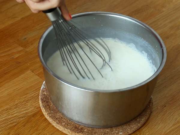 Vanilková panna cotta, klasický recept na jej prípravu doma - Príprava krok 3