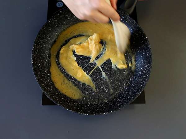 Nasi goreng, indonézske ryžové jedlo - Príprava krok 2