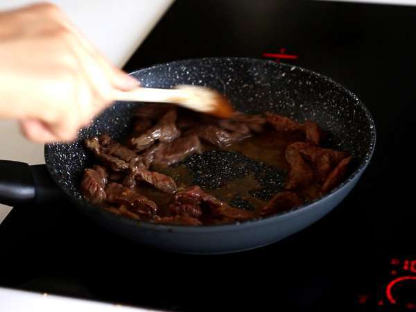 Bibimbap, tradičné kórejské jedlo - Príprava krok 10