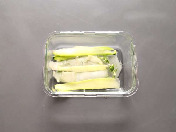 Marinované cukety, dokonalé zeleninové carpaccio na leto! - Príprava krok 4