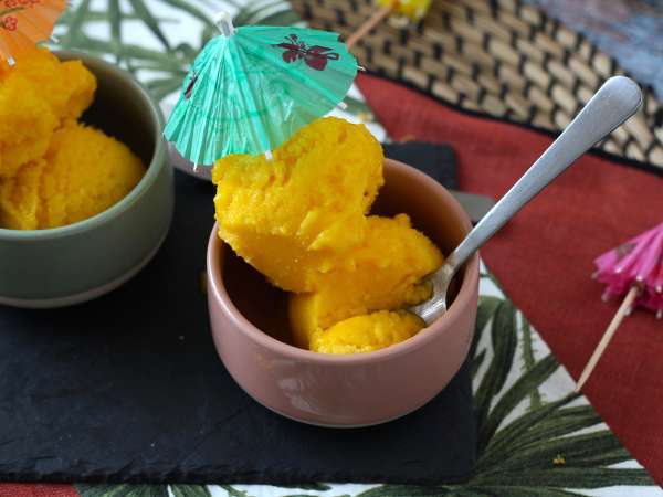 Sorbet z manga a limetky len z 3 ingrediencií, pripravený na konzumáciu za 5 minút! - Príprava krok 4
