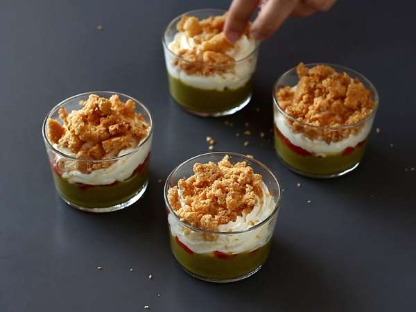 Vegetariánske verrines: hrachový krém, parmezánová omrvinka a mascarpone krém - Príprava krok 10